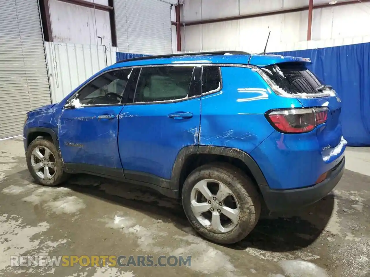 2 Photograph of a damaged car 3C4NJDBBXMT515427 JEEP COMPASS 2021