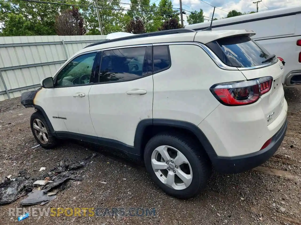 2 Photograph of a damaged car 3C4NJDBBXMT544104 JEEP COMPASS 2021