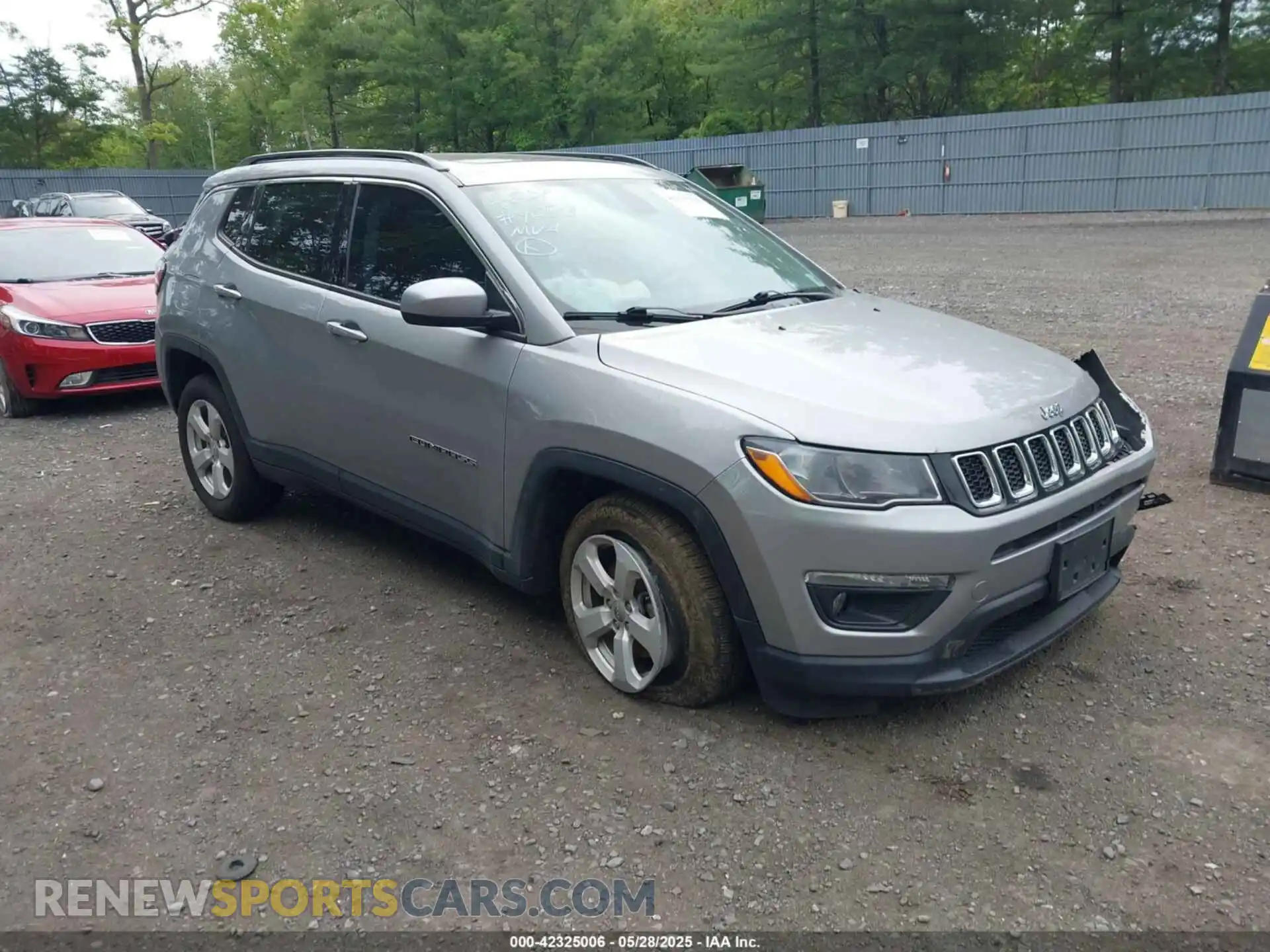1 Photograph of a damaged car 3C4NJDBBXMT569861 JEEP COMPASS 2021
