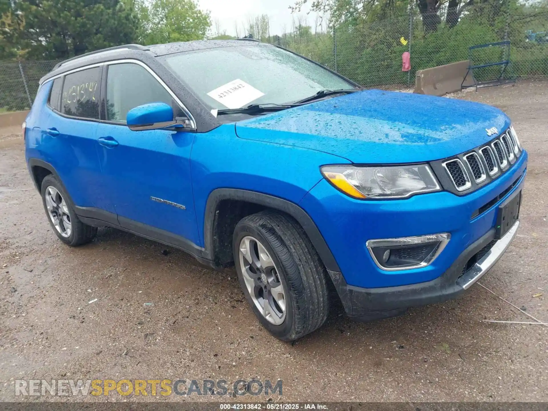 1 Photograph of a damaged car 3C4NJDCB1MT542823 JEEP COMPASS 2021