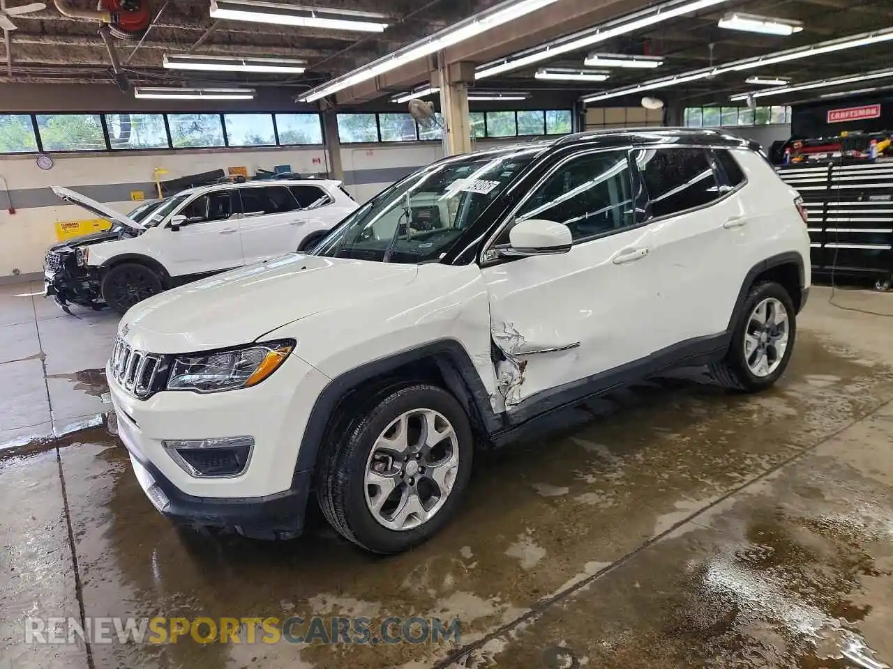 1 Photograph of a damaged car 3C4NJDCB2MT604536 JEEP COMPASS 2021