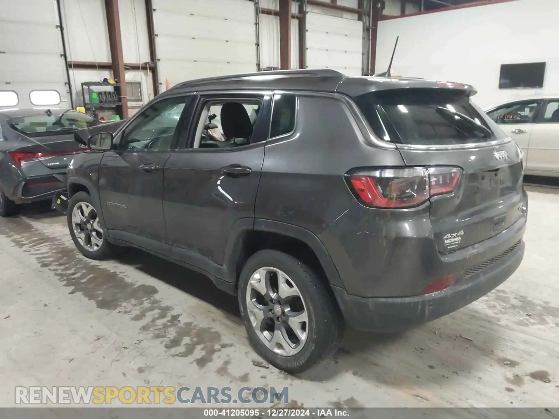 3 Photograph of a damaged car 3C4NJDCB3MT572437 JEEP COMPASS 2021