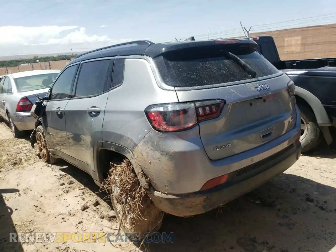 2 Photograph of a damaged car 3C4NJDCB4MT595578 JEEP COMPASS 2021
