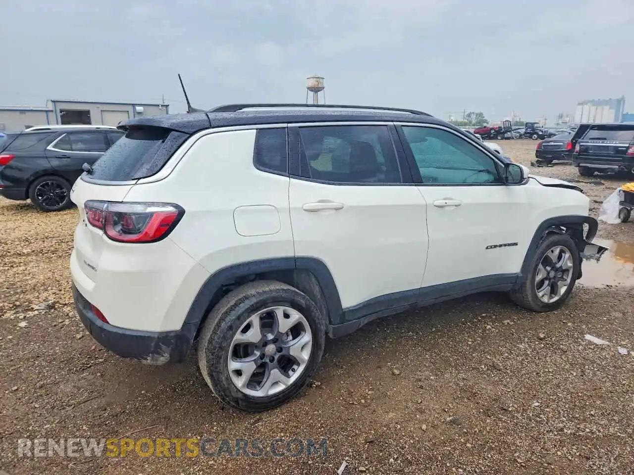 3 Photograph of a damaged car 3C4NJDCB5MT504513 JEEP COMPASS 2021