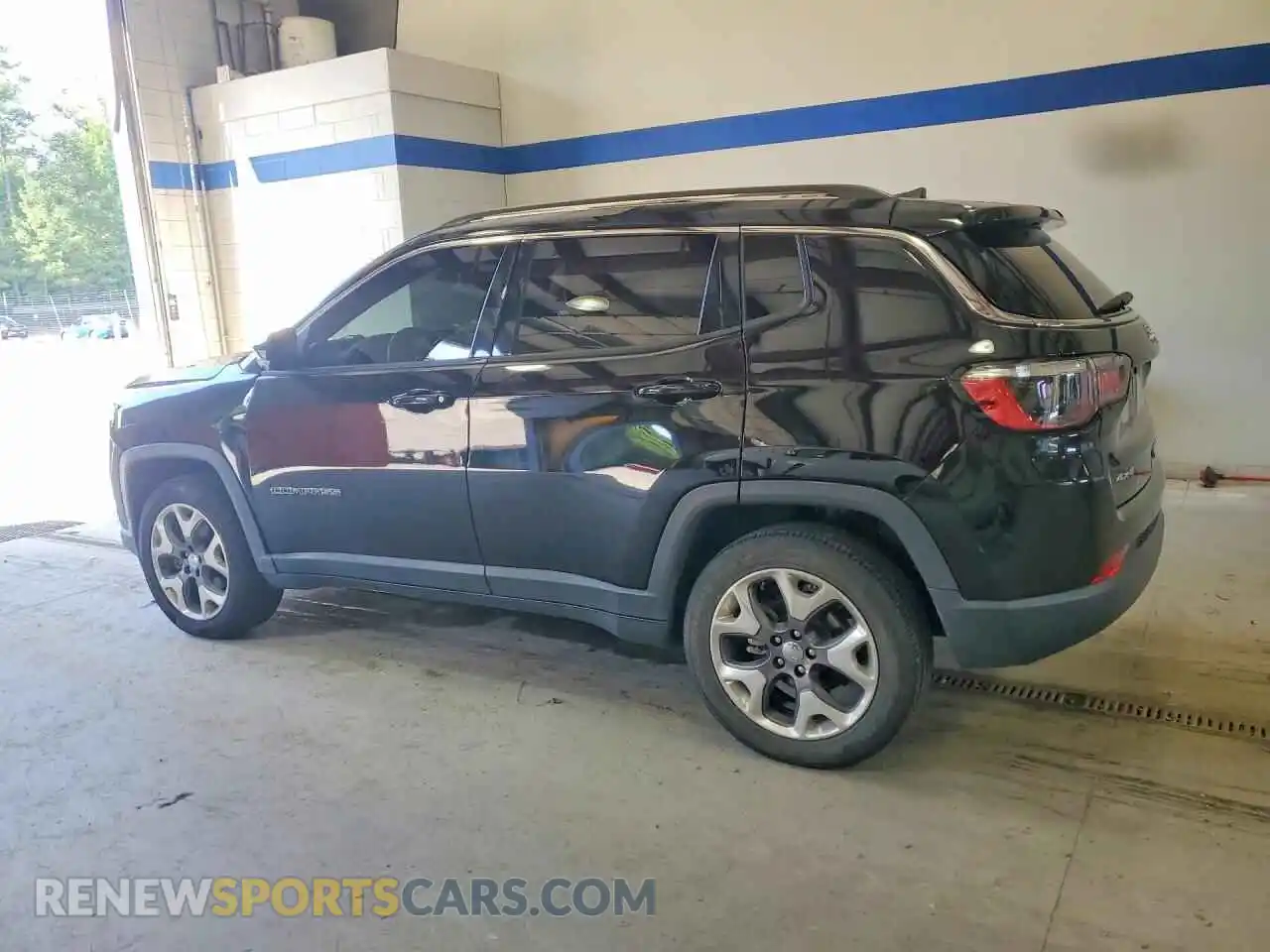 2 fotografías del automóvil dañado 3C4NJDCB6MT600229 JEEP COMPASS 2021