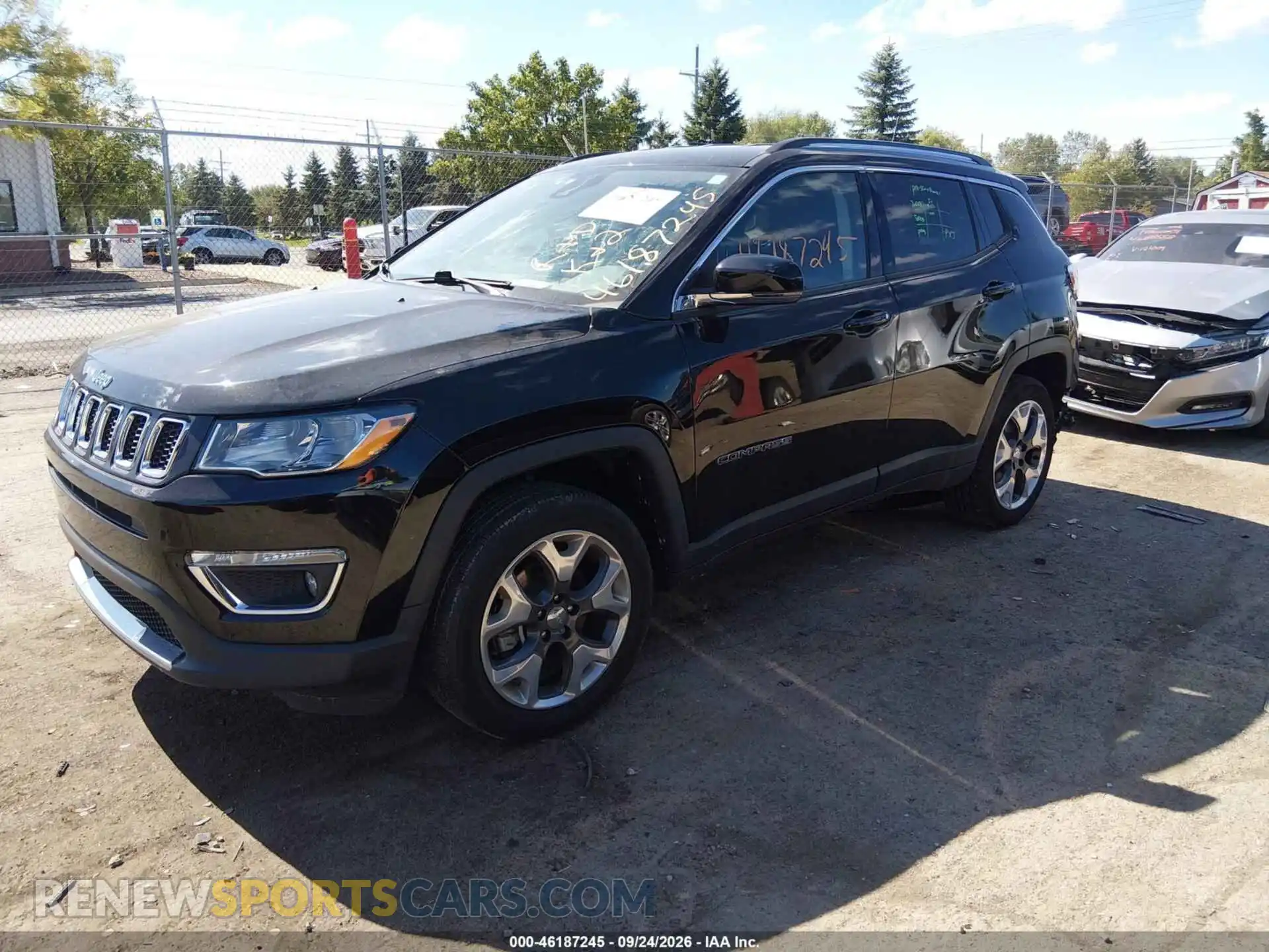 2 fotografías del automóvil dañado 3C4NJDCB7MT503587 JEEP COMPASS 2021