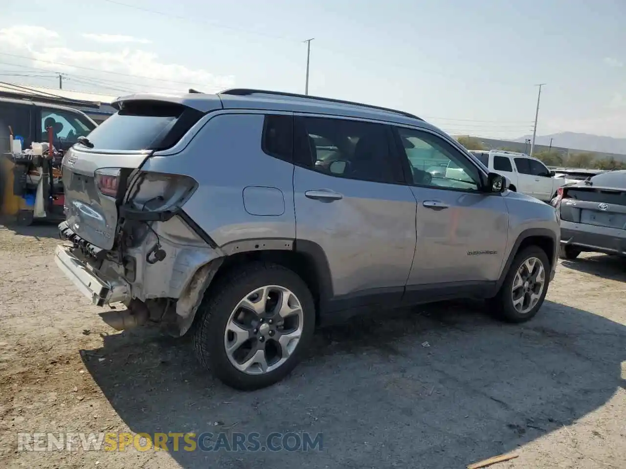 3 Photograph of a damaged car 3C4NJDCB7MT520499 JEEP COMPASS 2021