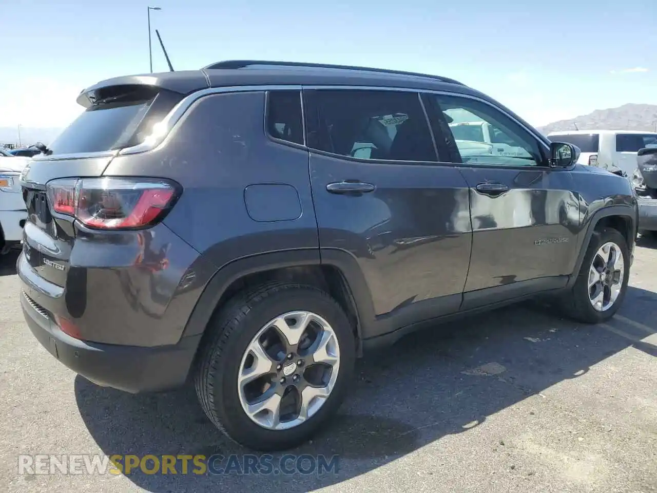 3 Photograph of a damaged car 3C4NJDCB9MT556517 JEEP COMPASS 2021
