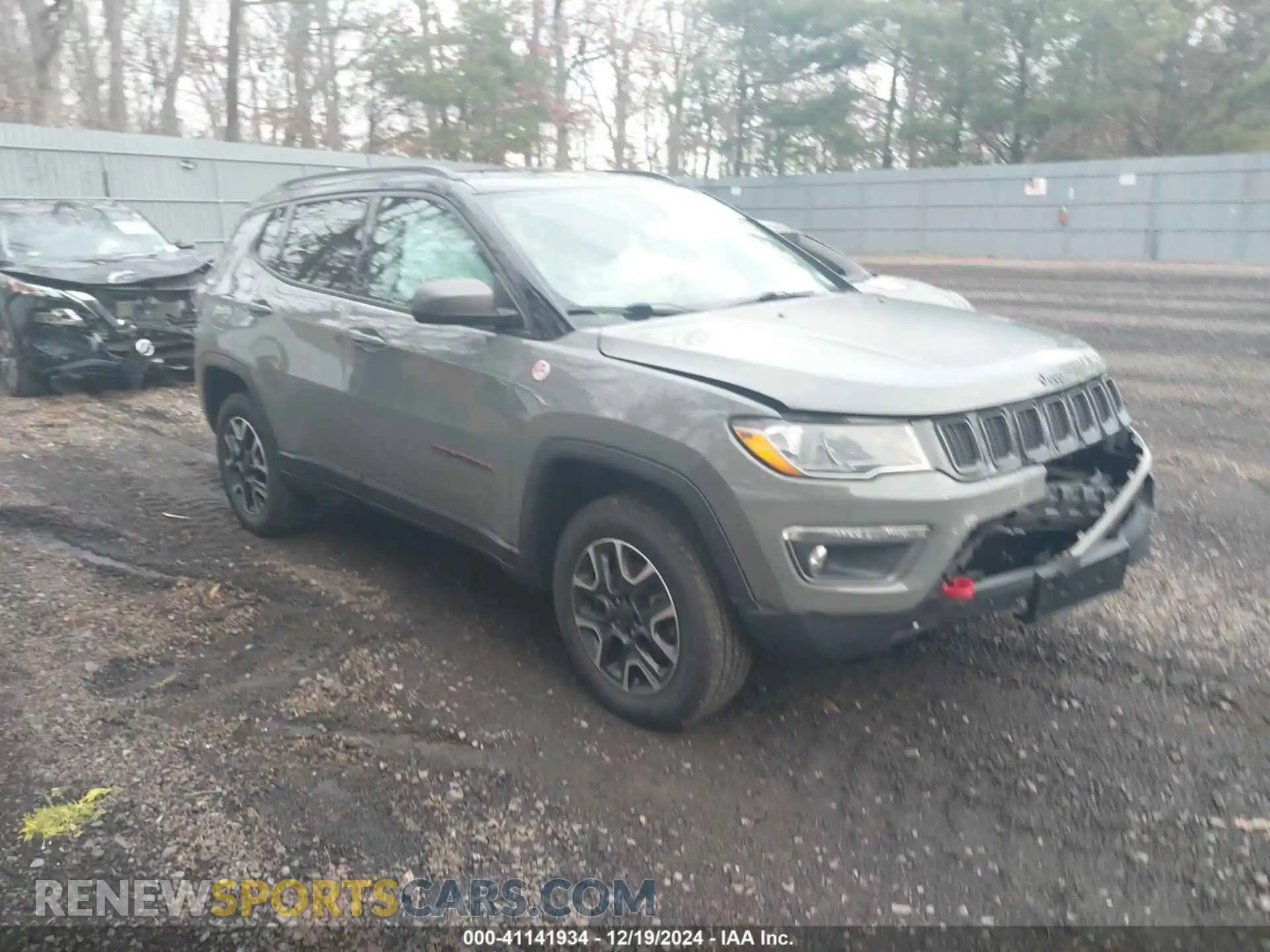 1 Photograph of a damaged car 3C4NJDDB0MT555450 JEEP COMPASS 2021
