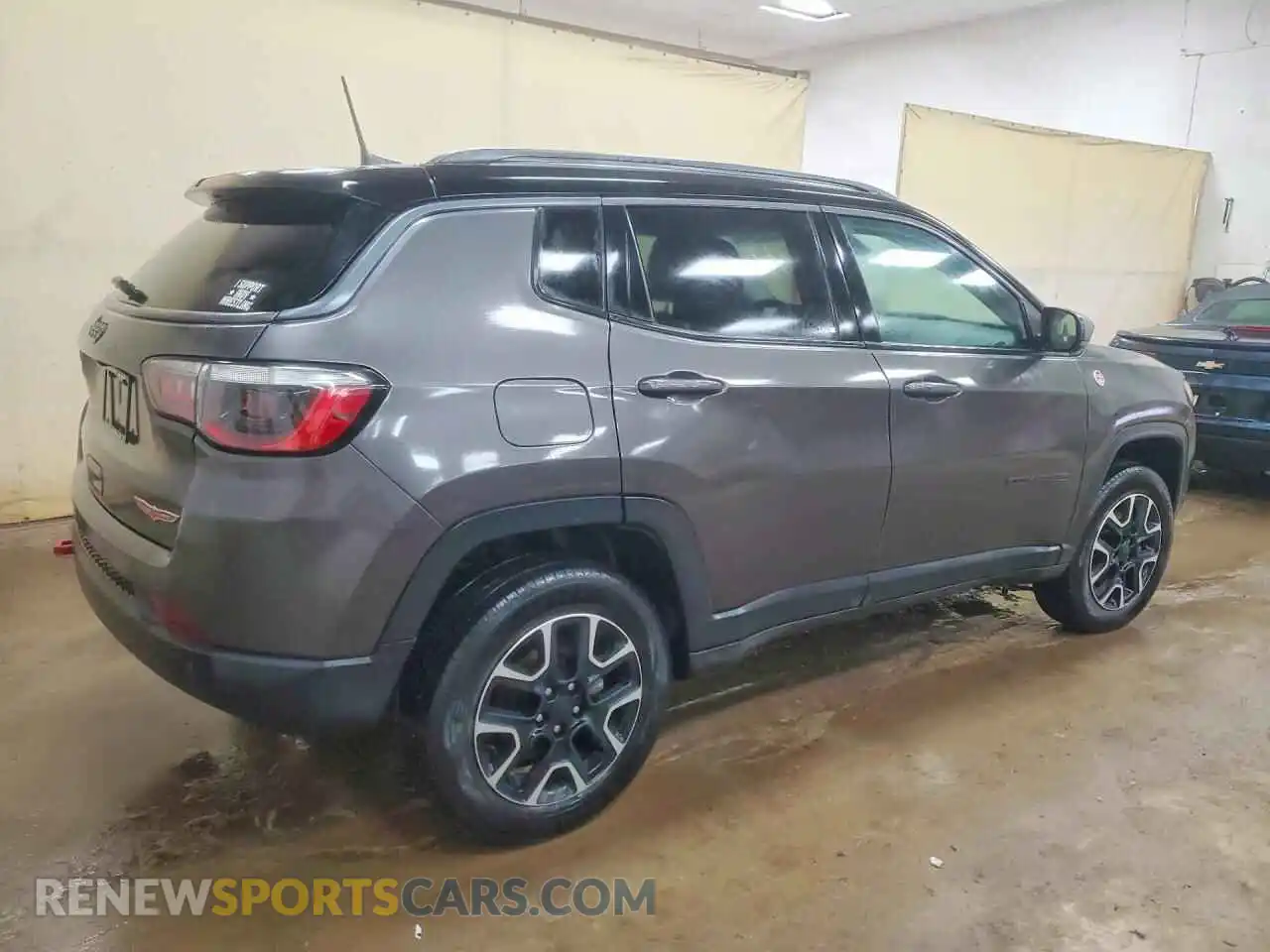 3 Фотография поврежденного автомобиля 3C4NJDDB0MT600547 JEEP COMPASS 2021