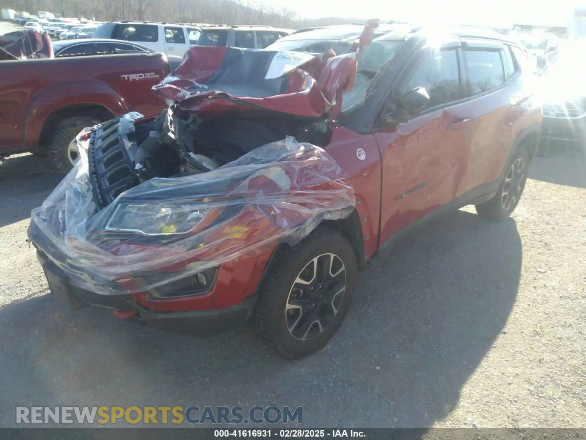 2 Photograph of a damaged car 3C4NJDDB1MT547924 JEEP COMPASS 2021