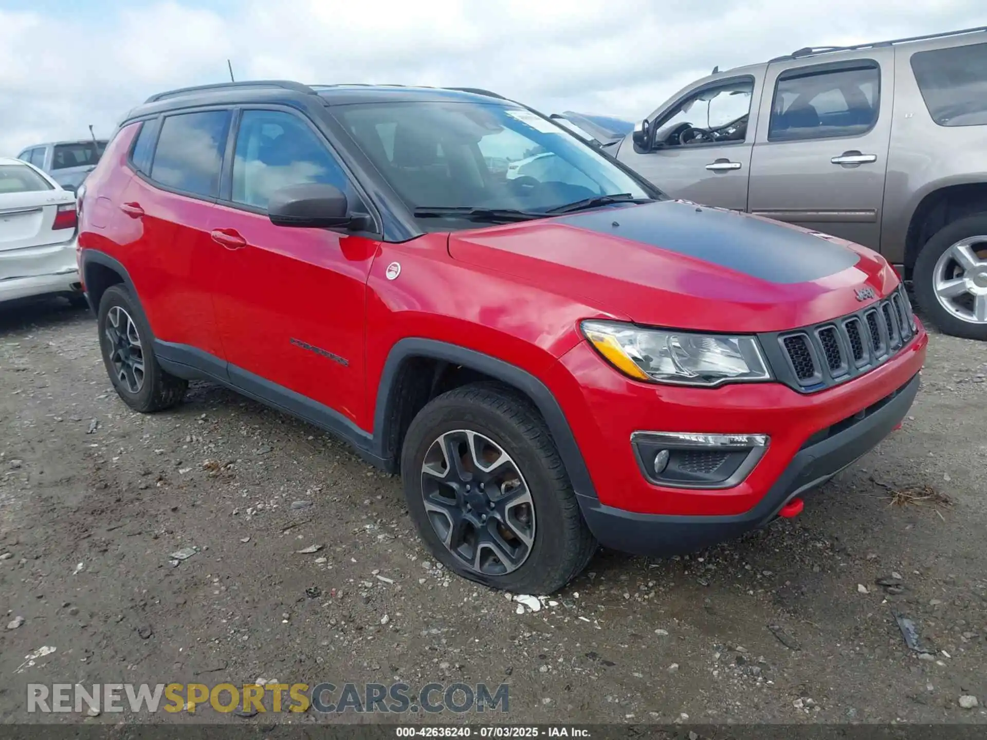1 Photograph of a damaged car 3C4NJDDB1MT569681 JEEP COMPASS 2021