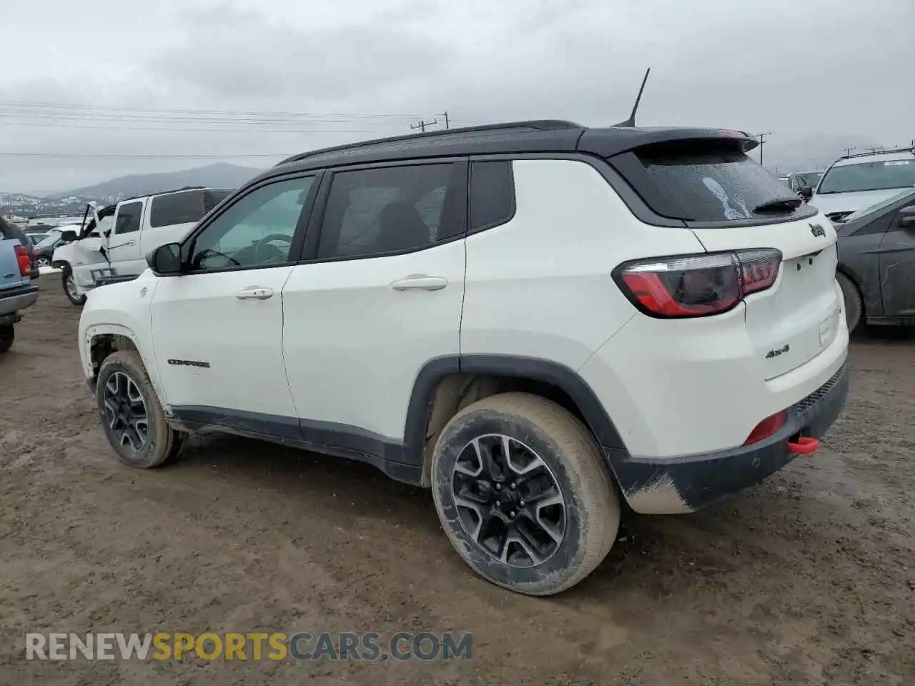 2 Photograph of a damaged car 3C4NJDDB5MT590369 JEEP COMPASS 2021