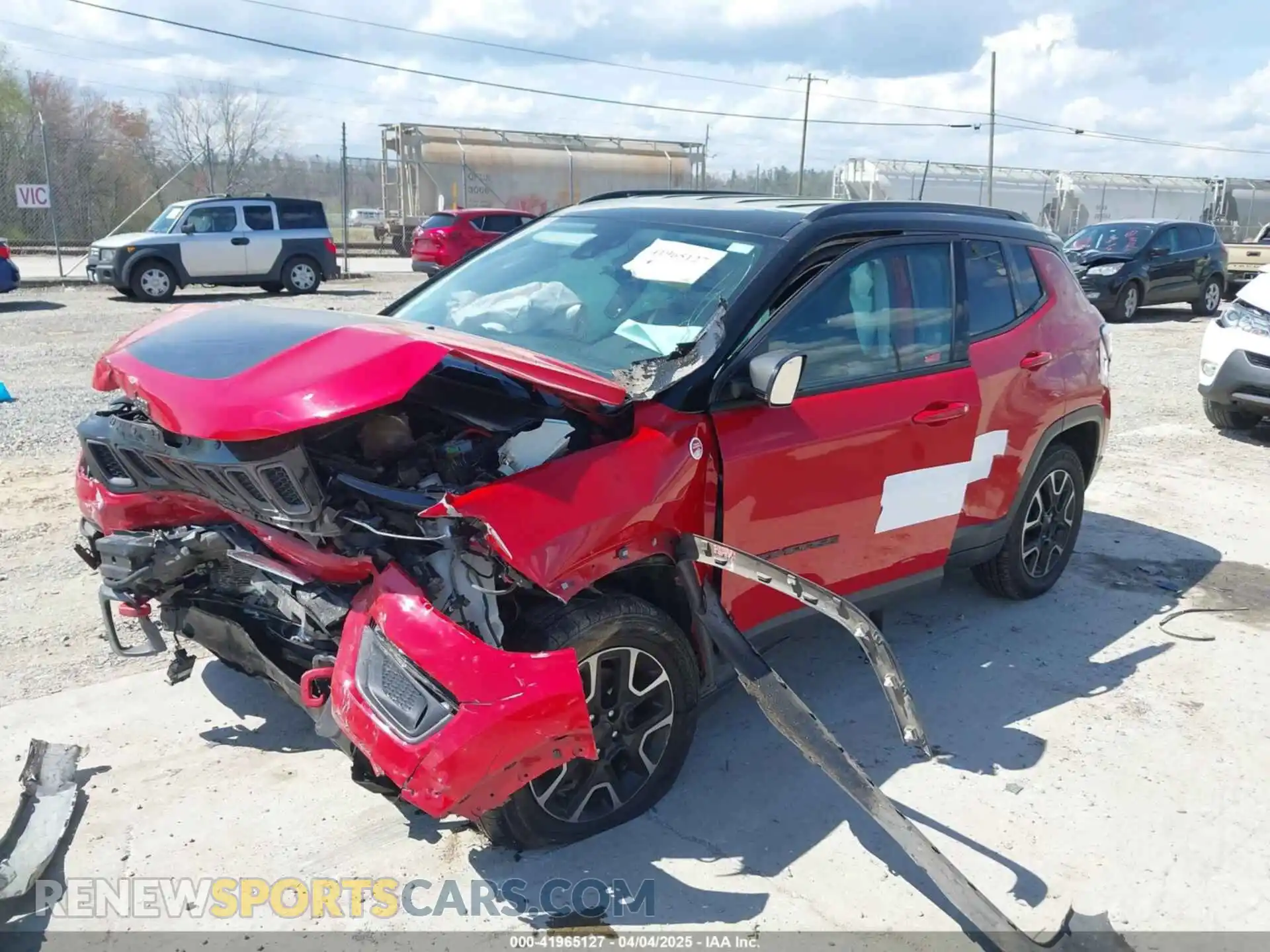 2 Photograph of a damaged car 3C4NJDDB5MT591117 JEEP COMPASS 2021