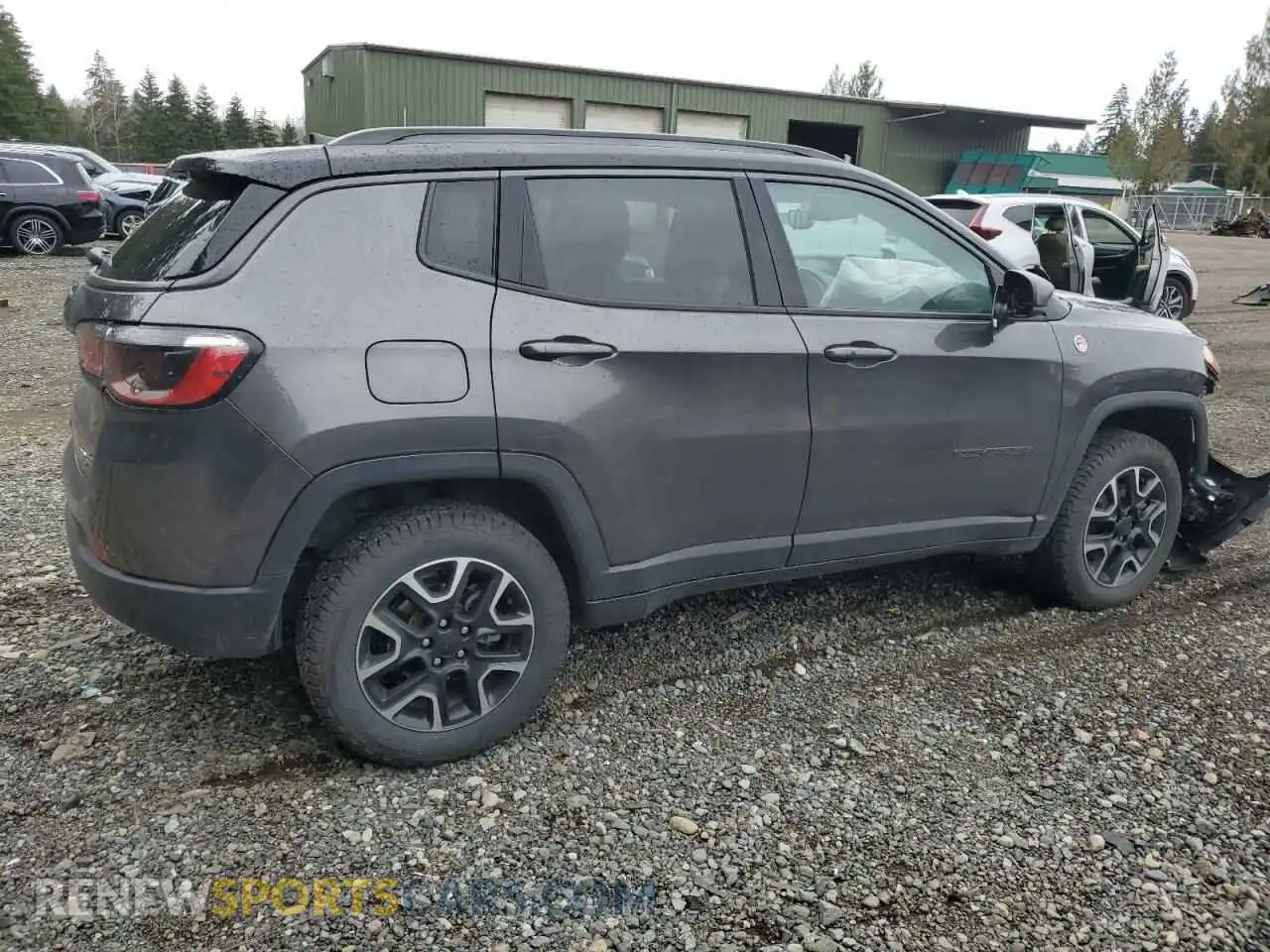 3 Photograph of a damaged car 3C4NJDDB6MT564914 JEEP COMPASS 2021