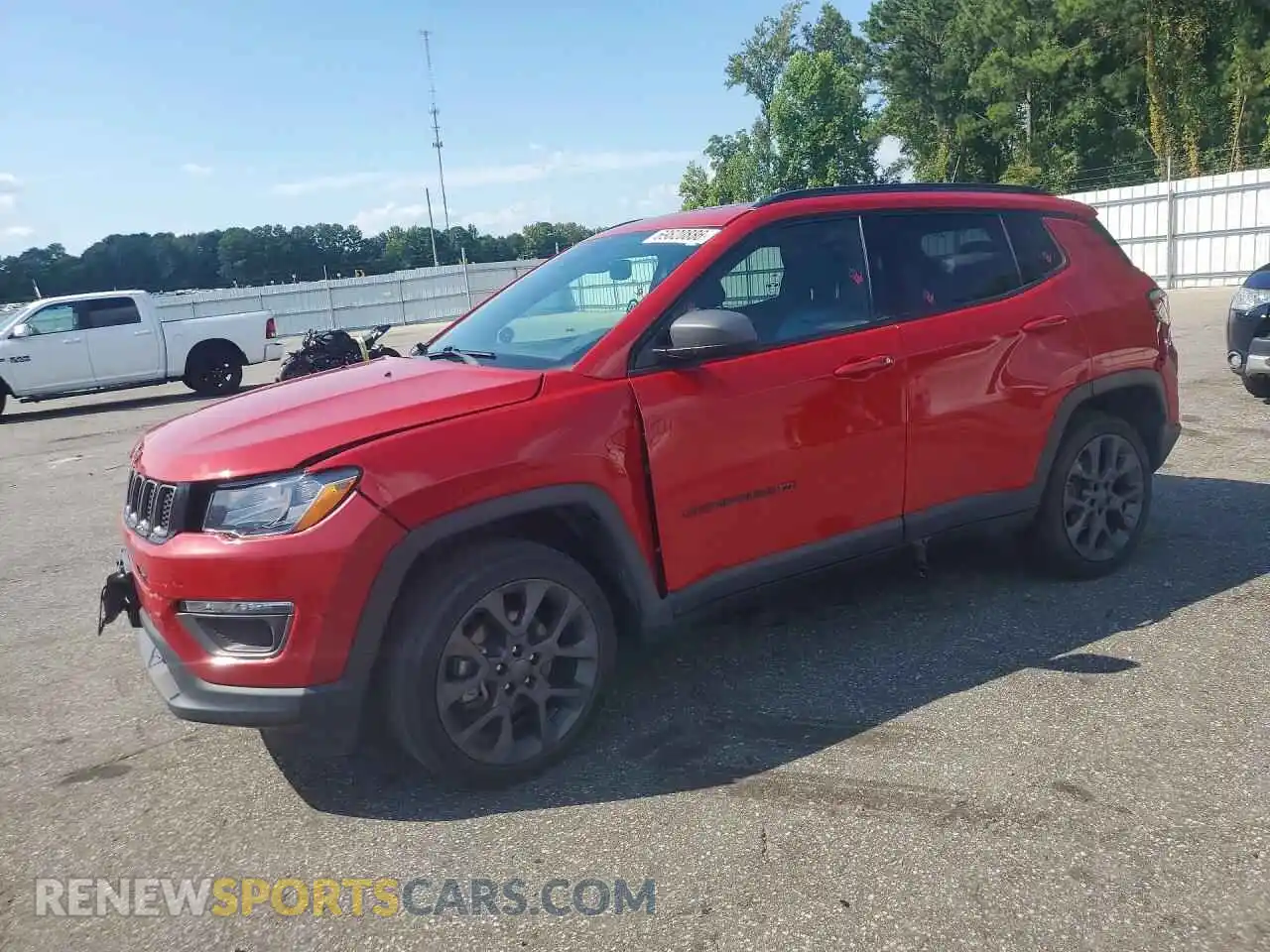 1 Photograph of a damaged car 3C4NJDEB2MT595222 JEEP COMPASS 2021