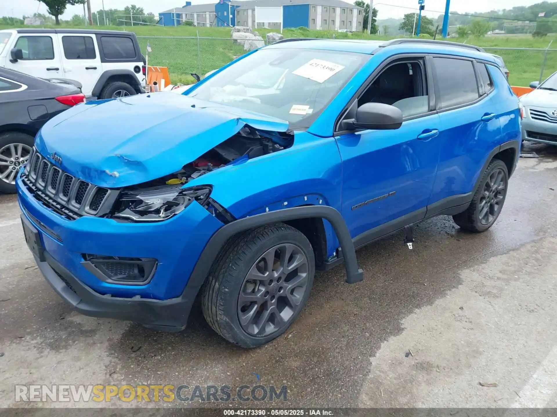 2 Photograph of a damaged car 3C4NJDEB4MT519257 JEEP COMPASS 2021