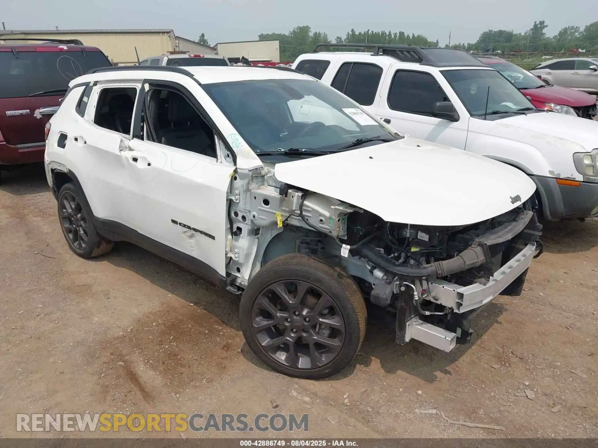 1 Photograph of a damaged car 3C4NJDEB5MT513242 JEEP COMPASS 2021