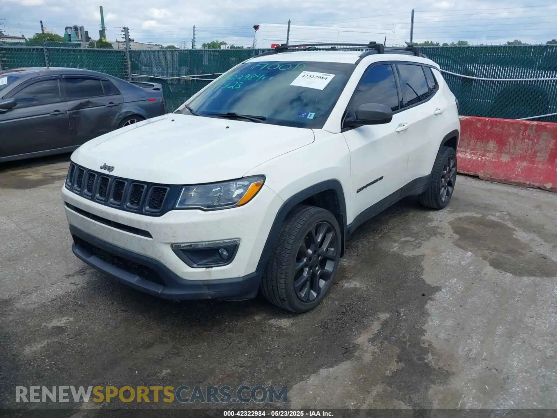 2 fotografías del automóvil dañado 3C4NJDEB9MT516631 JEEP COMPASS 2021