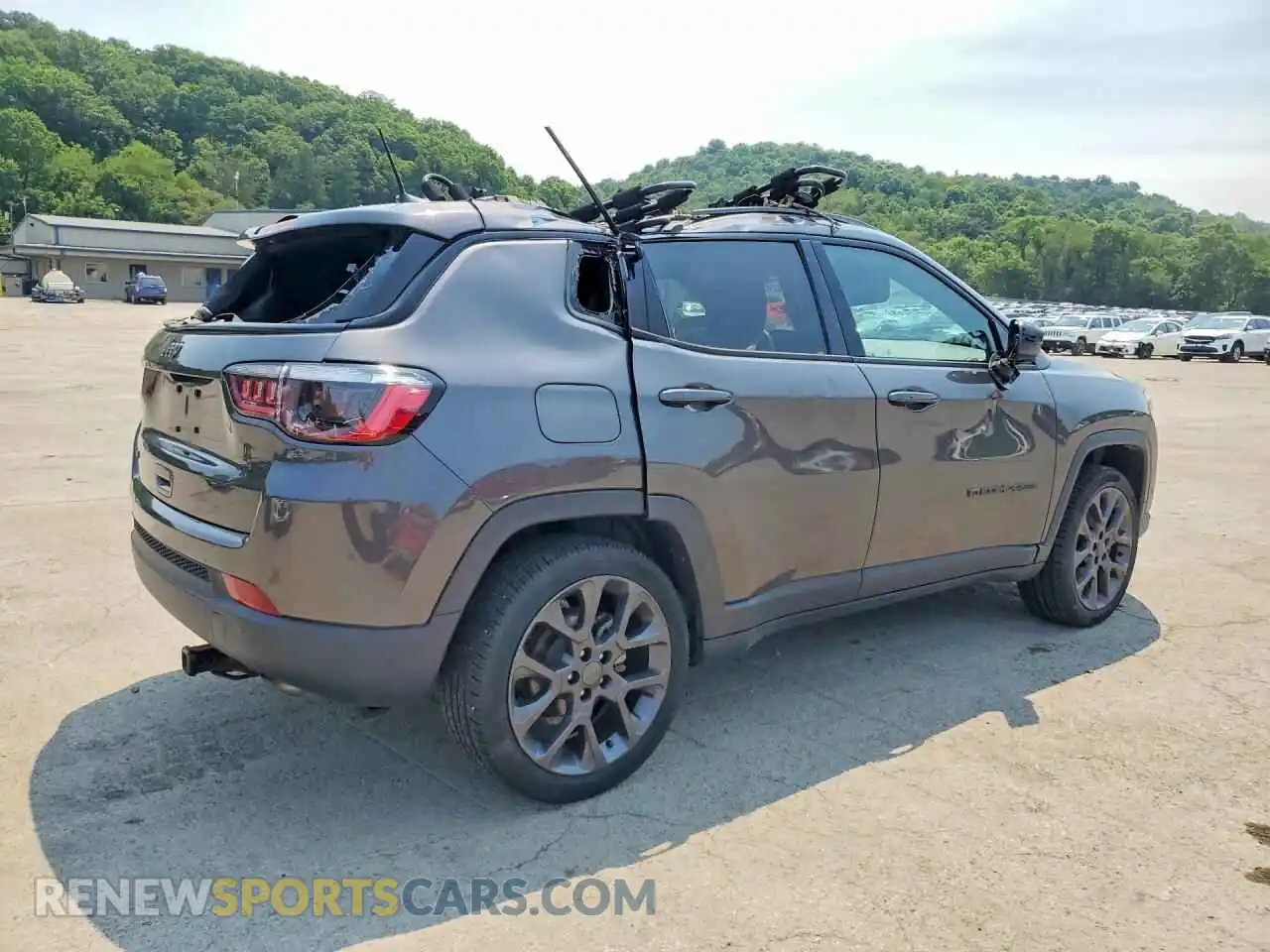 3 Фотография поврежденного автомобиля 3C4NJDEB9MT550360 JEEP COMPASS 2021
