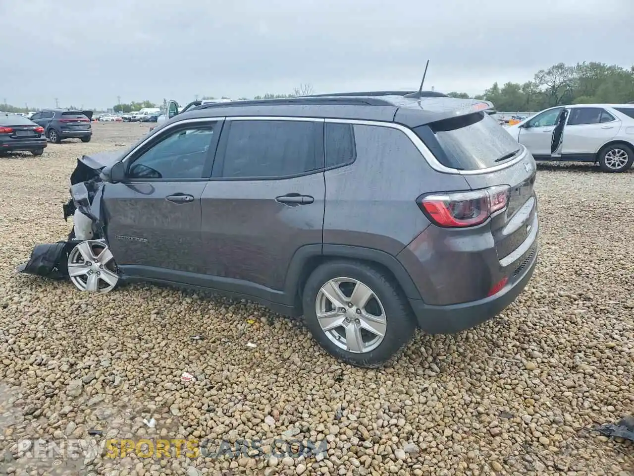 2 Photograph of a damaged car 3C4NJCBB0NT103352 JEEP COMPASS 2022