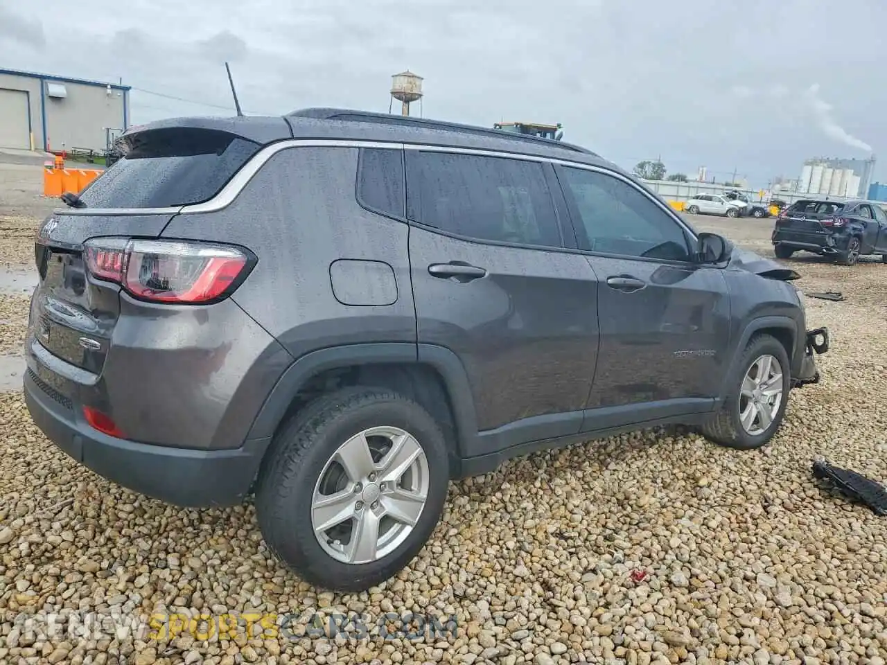 3 Photograph of a damaged car 3C4NJCBB0NT103352 JEEP COMPASS 2022