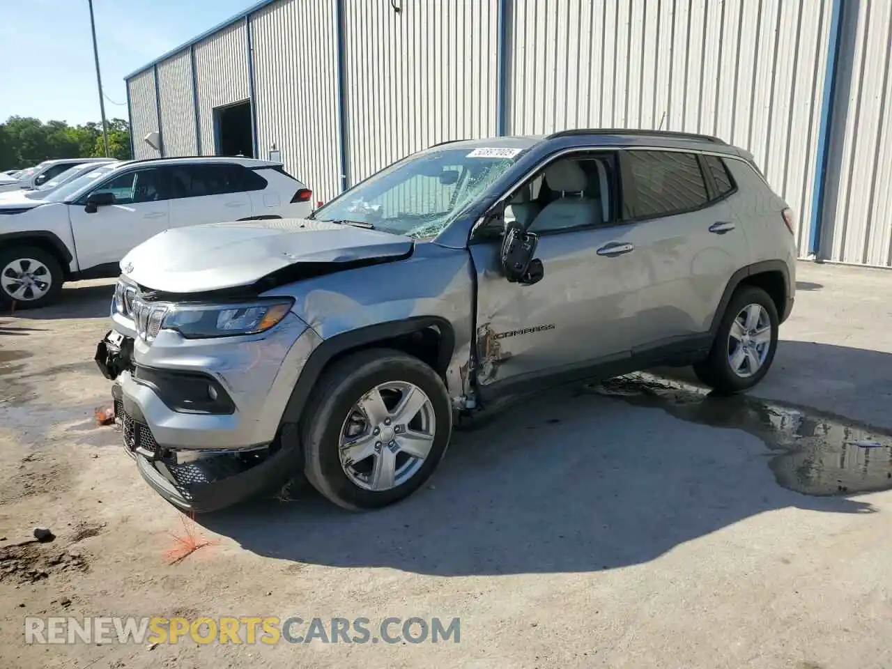 1 Photograph of a damaged car 3C4NJCBB0NT192422 JEEP COMPASS 2022