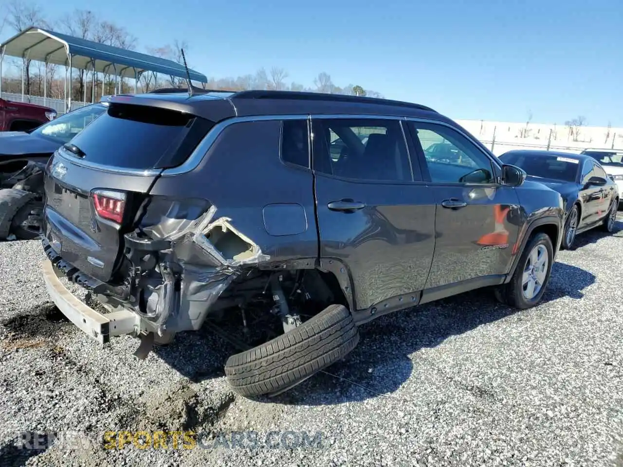 3 Photograph of a damaged car 3C4NJCBB3NT168244 JEEP COMPASS 2022