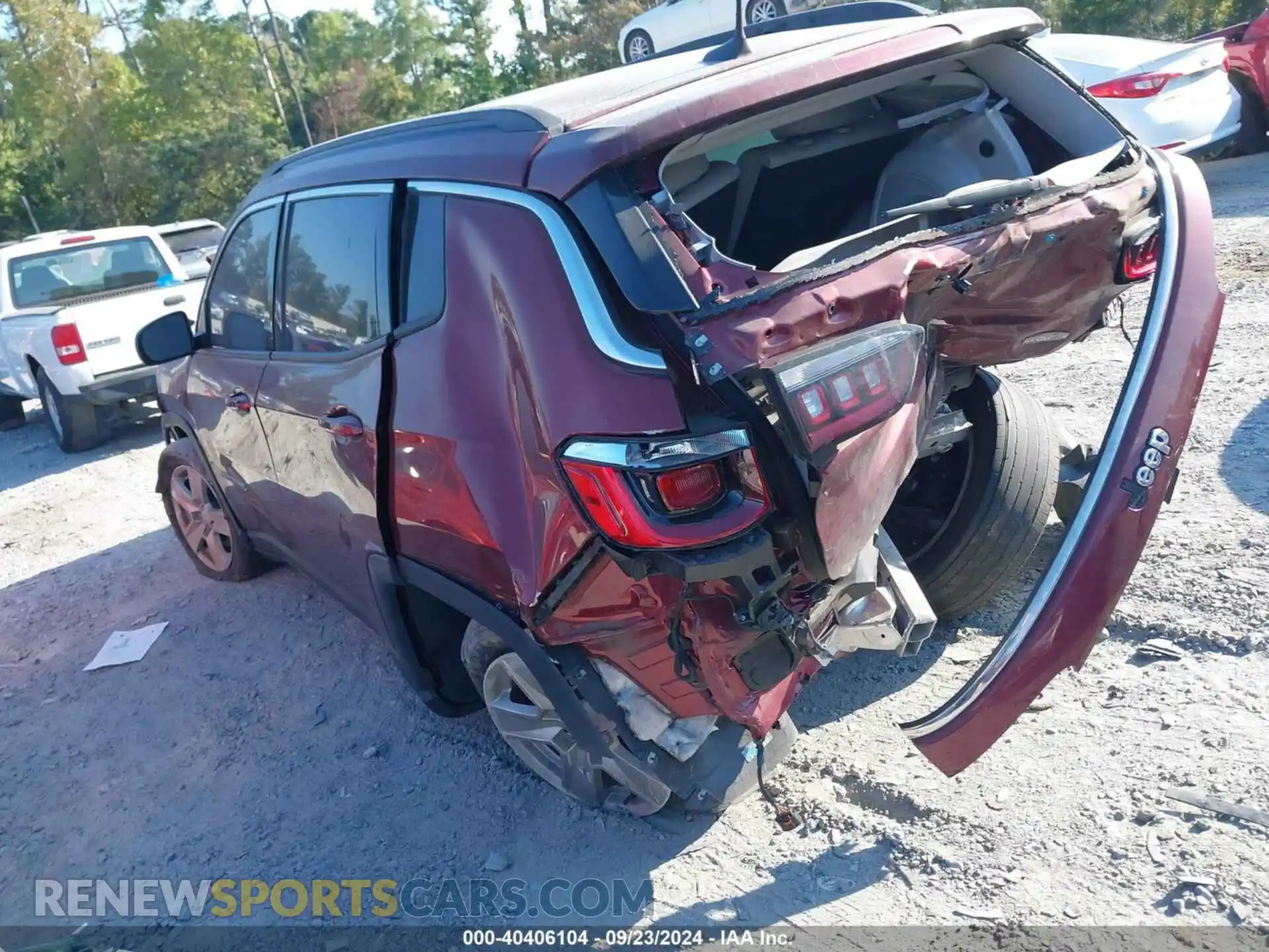 3 Photograph of a damaged car 3C4NJCBB4NT109459 JEEP COMPASS 2022