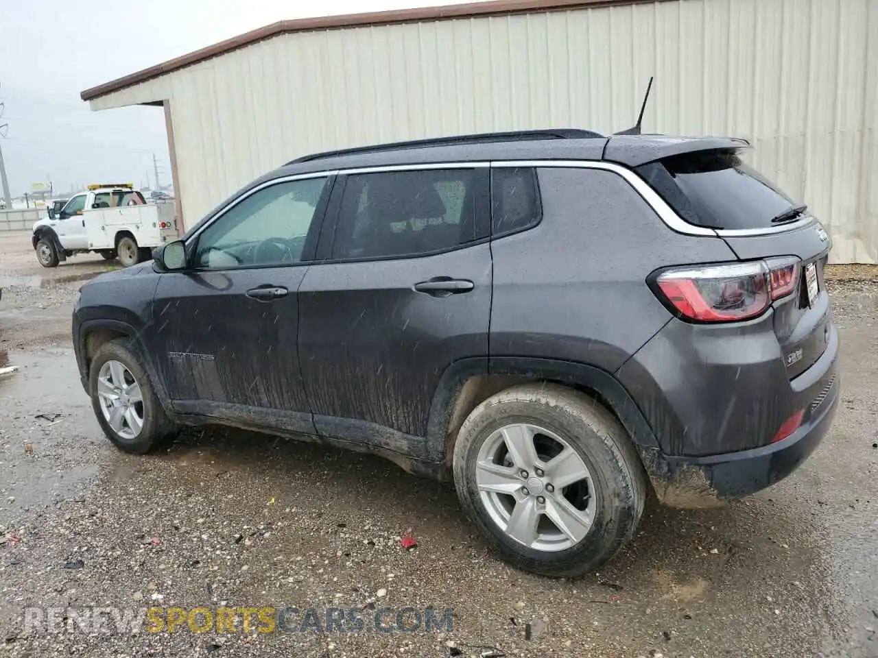 2 Photograph of a damaged car 3C4NJCBB4NT174893 JEEP COMPASS 2022