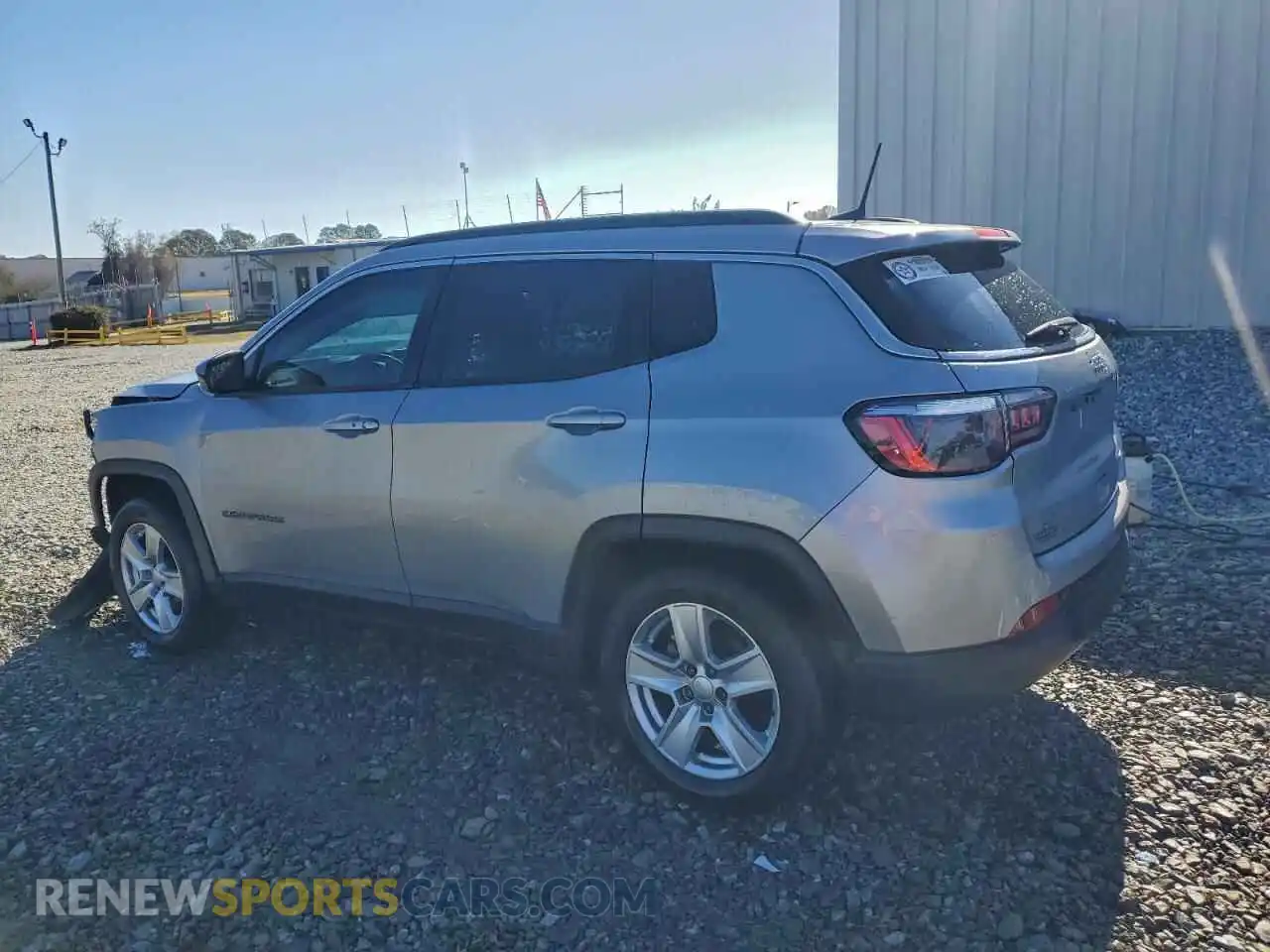 2 fotografías del automóvil dañado 3C4NJCBB5NT106604 JEEP COMPASS 2022