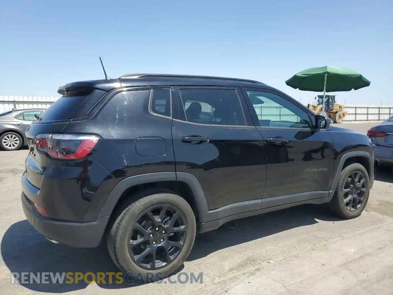 3 Photograph of a damaged car 3C4NJCBB6NT187791 JEEP COMPASS 2022