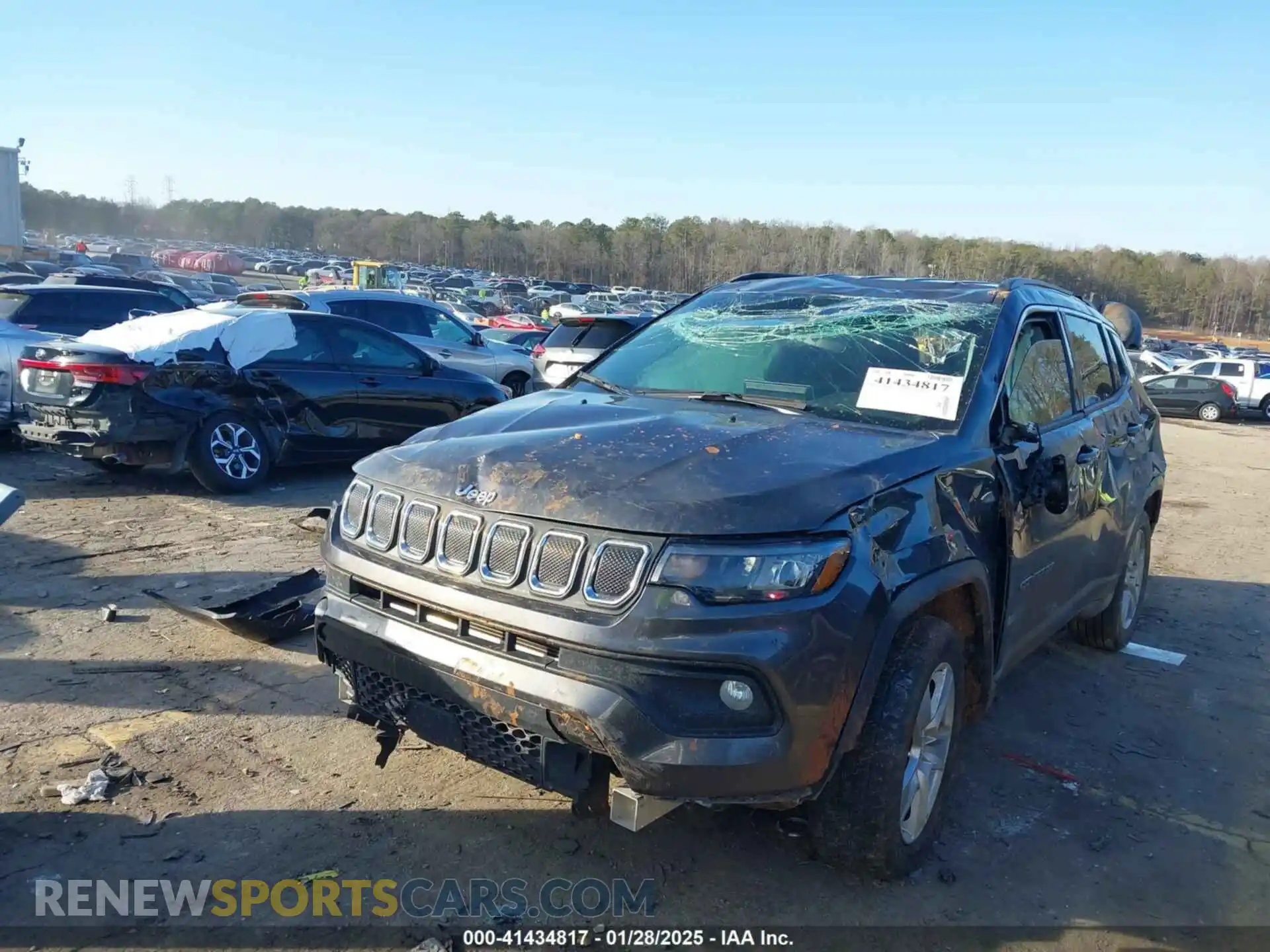 2 Photograph of a damaged car 3C4NJCBB6NT217968 JEEP COMPASS 2022