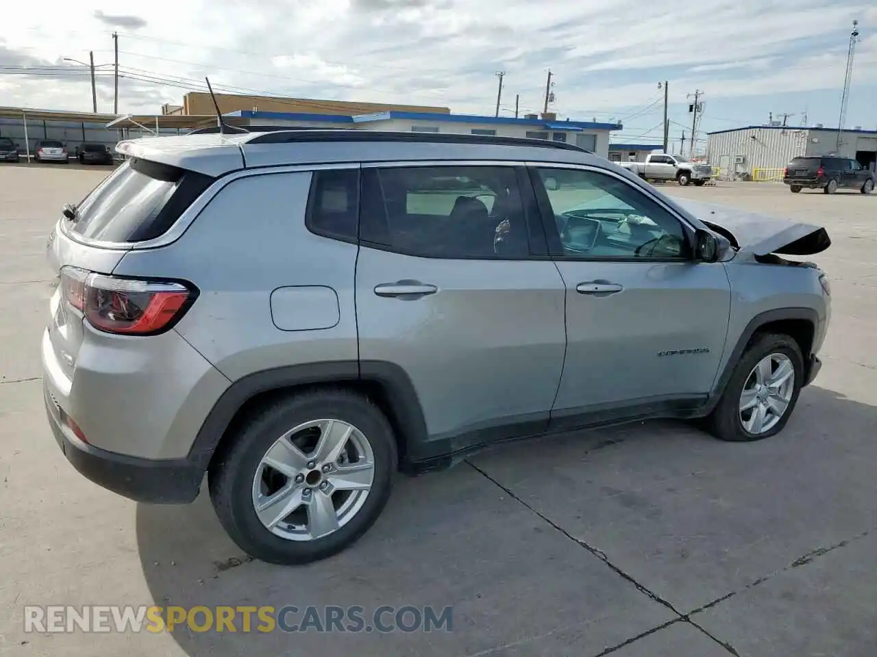 3 Photograph of a damaged car 3C4NJCBB7NT101226 JEEP COMPASS 2022