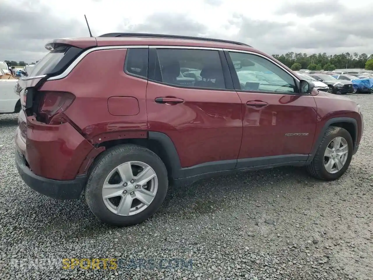 3 Photograph of a damaged car 3C4NJCBB7NT213430 JEEP COMPASS 2022
