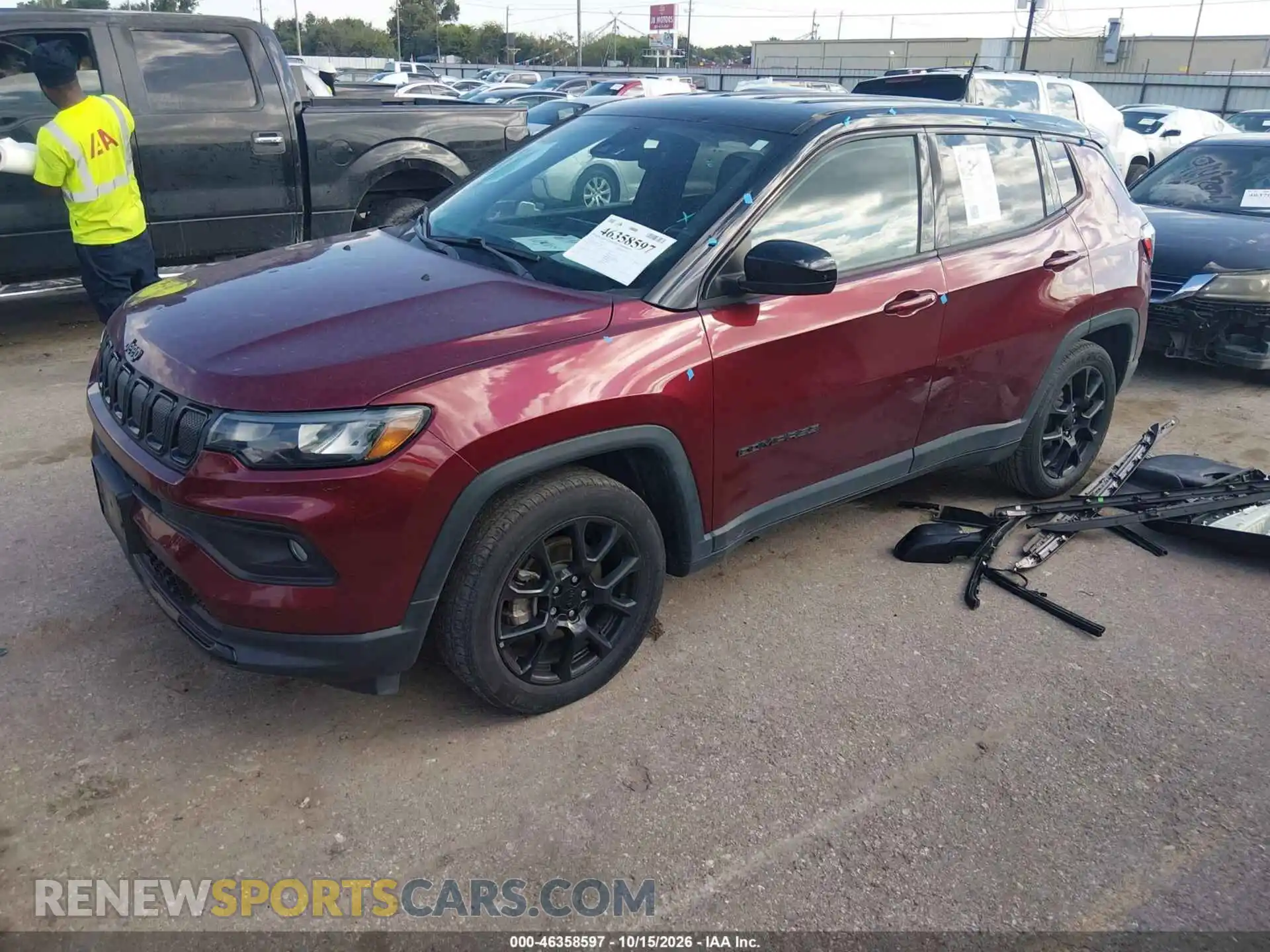 2 fotografías del automóvil dañado 3C4NJCBB7NT234455 JEEP COMPASS 2022