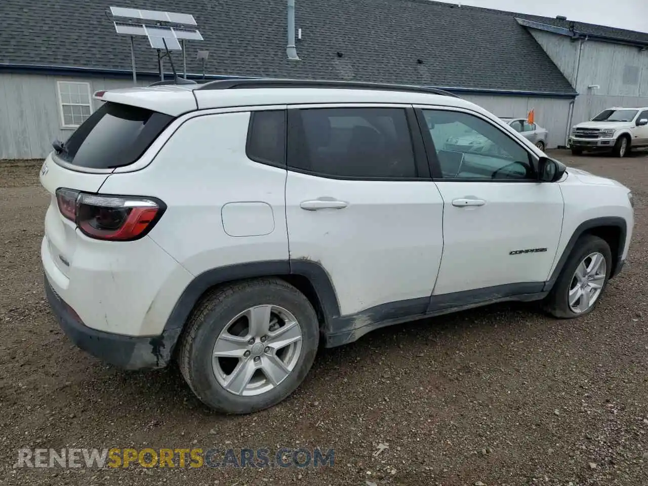 3 Photograph of a damaged car 3C4NJCBB8NT156266 JEEP COMPASS 2022