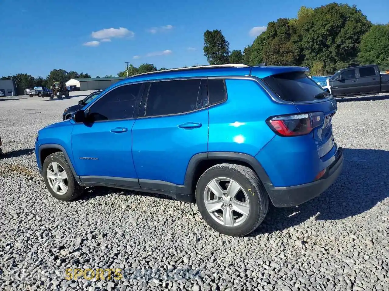 2 Photograph of a damaged car 3C4NJCBB8NT182740 JEEP COMPASS 2022