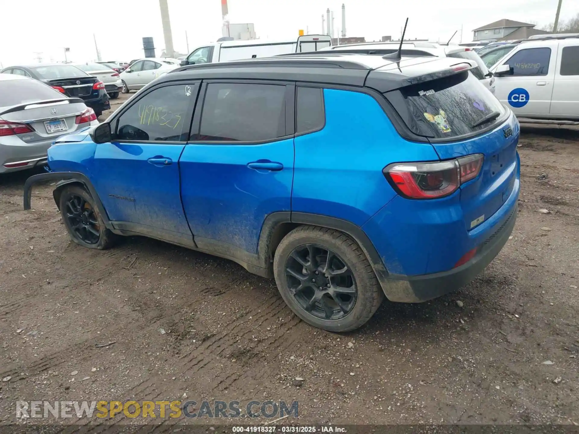 3 Photograph of a damaged car 3C4NJCBB9NT172153 JEEP COMPASS 2022