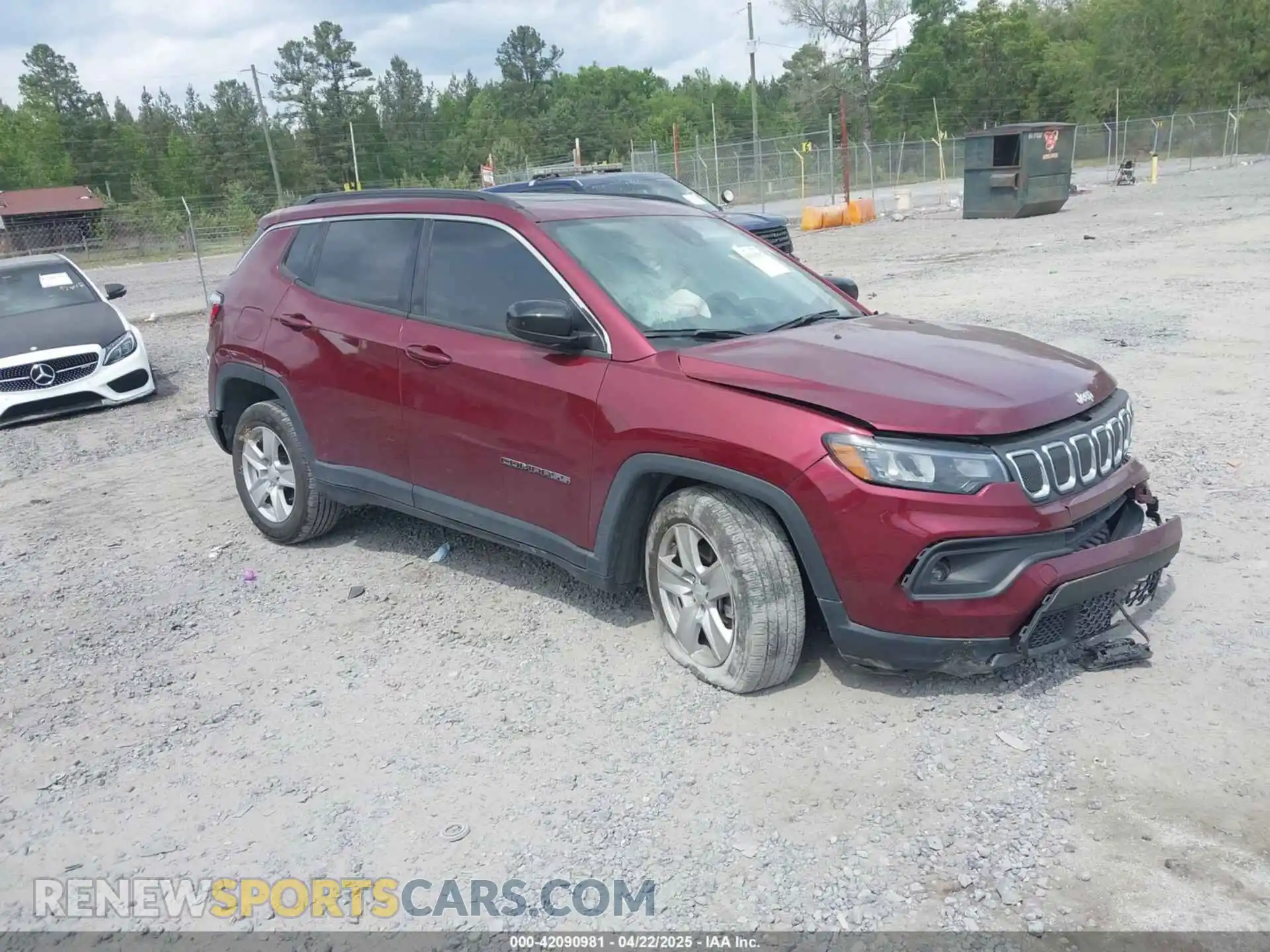 1 Photograph of a damaged car 3C4NJCBB9NT187445 JEEP COMPASS 2022