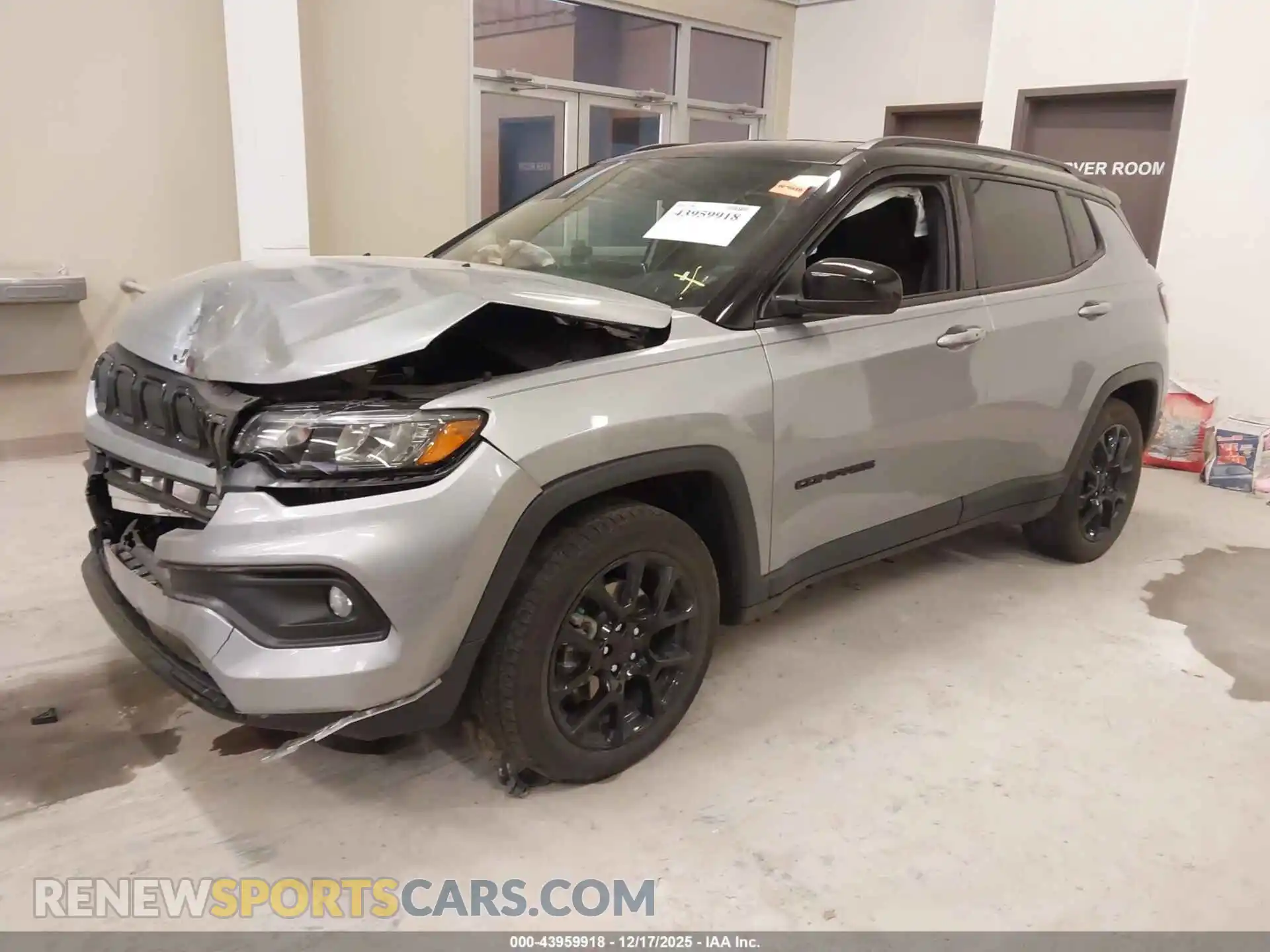 2 Photograph of a damaged car 3C4NJCBBXNT210912 JEEP COMPASS 2022