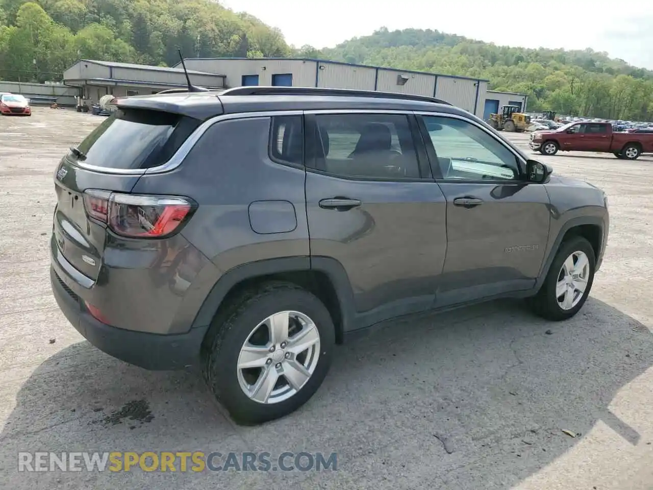 3 Photograph of a damaged car 3C4NJDBB0NT119783 JEEP COMPASS 2022