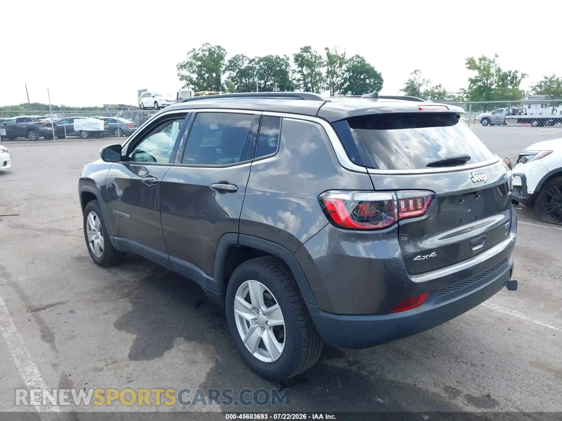3 Photograph of a damaged car 3C4NJDBB0NT148071 JEEP COMPASS 2022