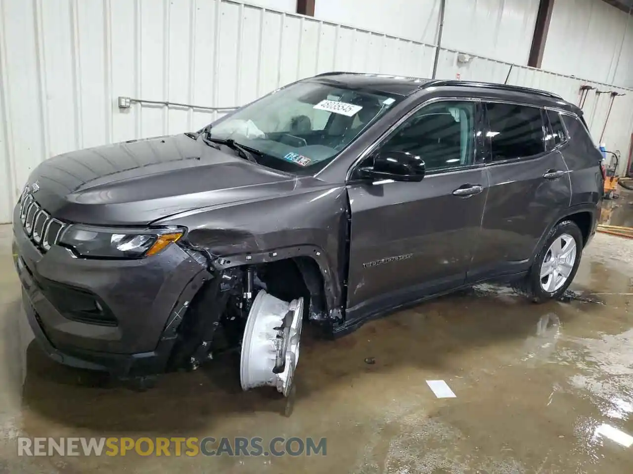 1 Photograph of a damaged car 3C4NJDBB0NT154226 JEEP COMPASS 2022