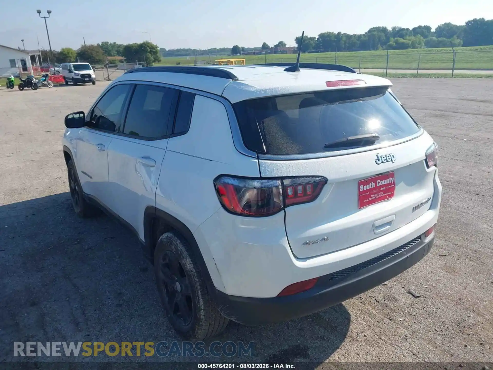 3 Фотография поврежденного автомобиля 3C4NJDBB0NT155361 JEEP COMPASS 2022