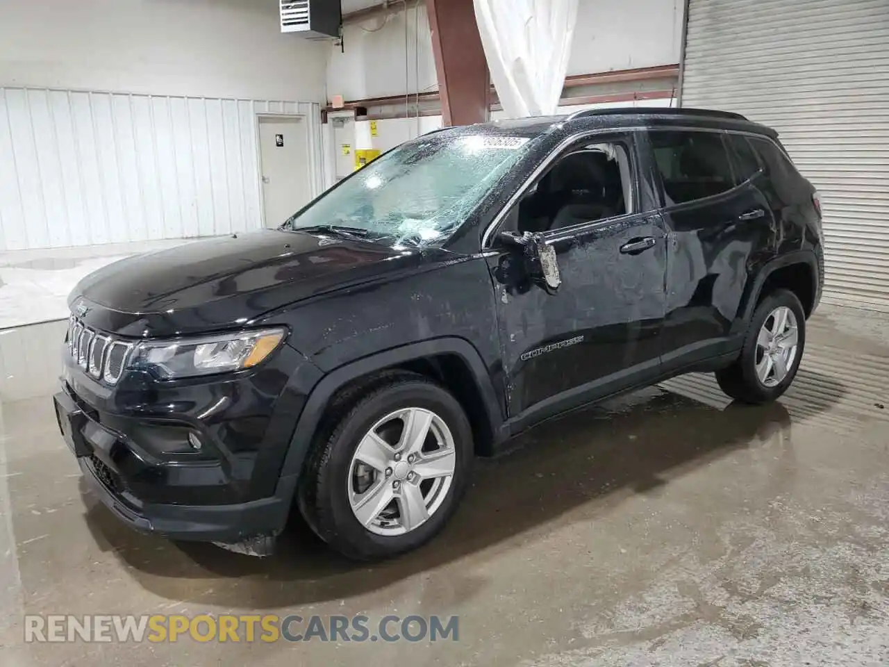 1 Photograph of a damaged car 3C4NJDBB1NT203644 JEEP COMPASS 2022