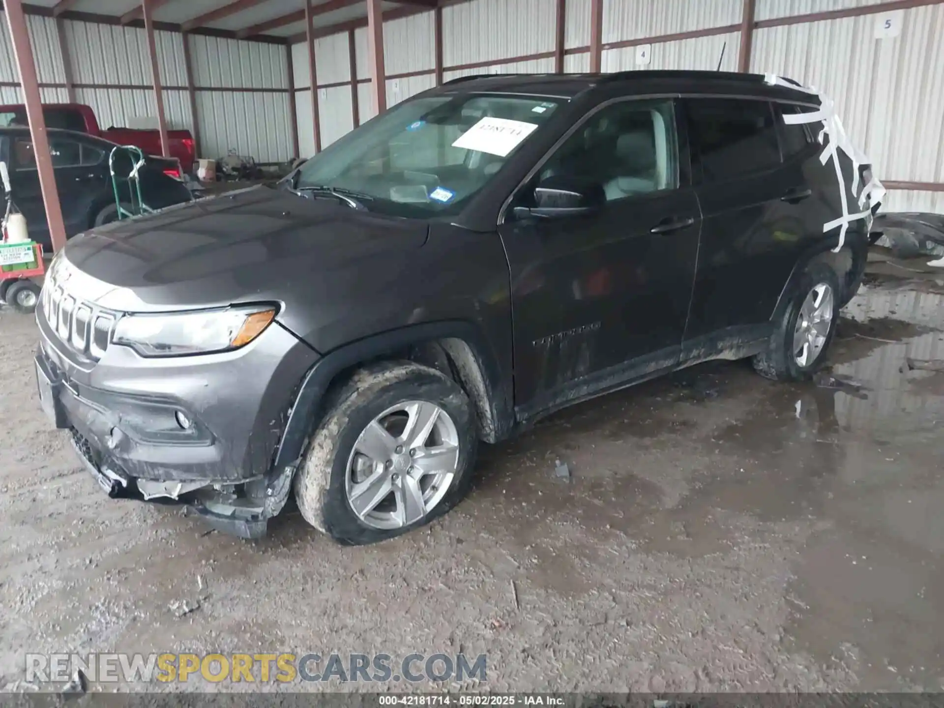 2 fotografías del automóvil dañado 3C4NJDBB1NT223599 JEEP COMPASS 2022