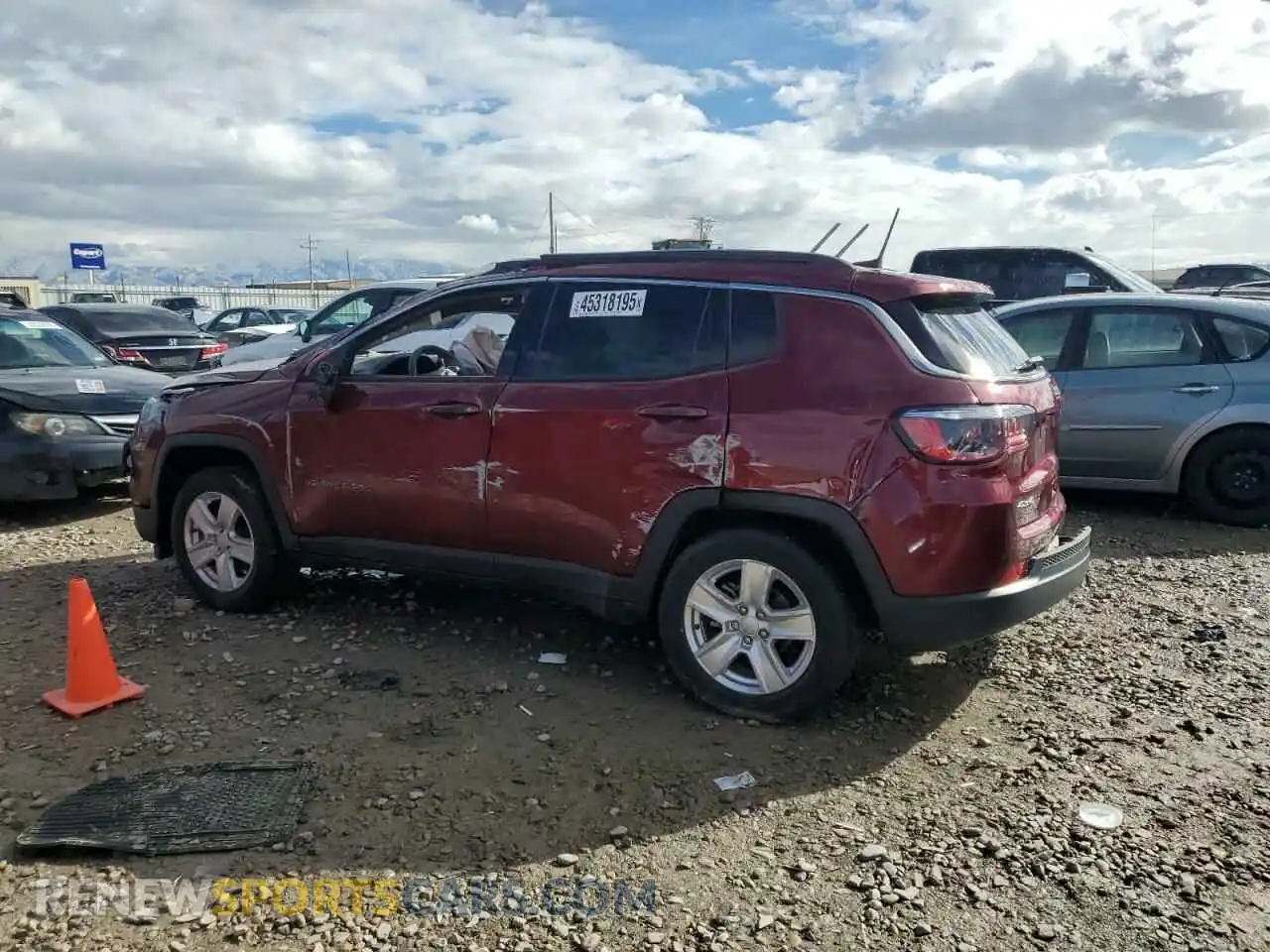 2 Photograph of a damaged car 3C4NJDBB2NT110776 JEEP COMPASS 2022