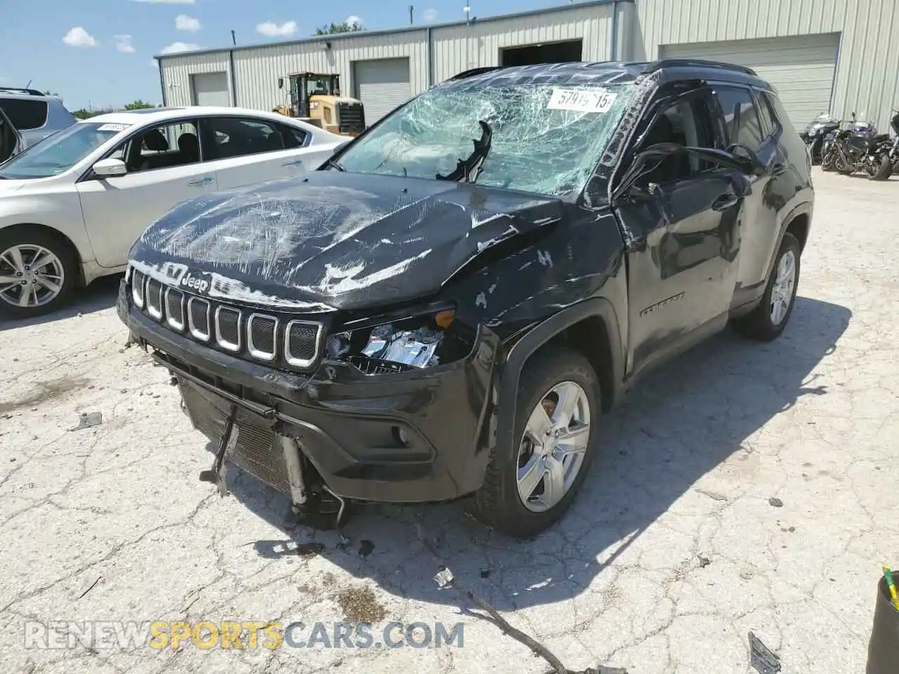 1 Photograph of a damaged car 3C4NJDBB2NT113273 JEEP COMPASS 2022