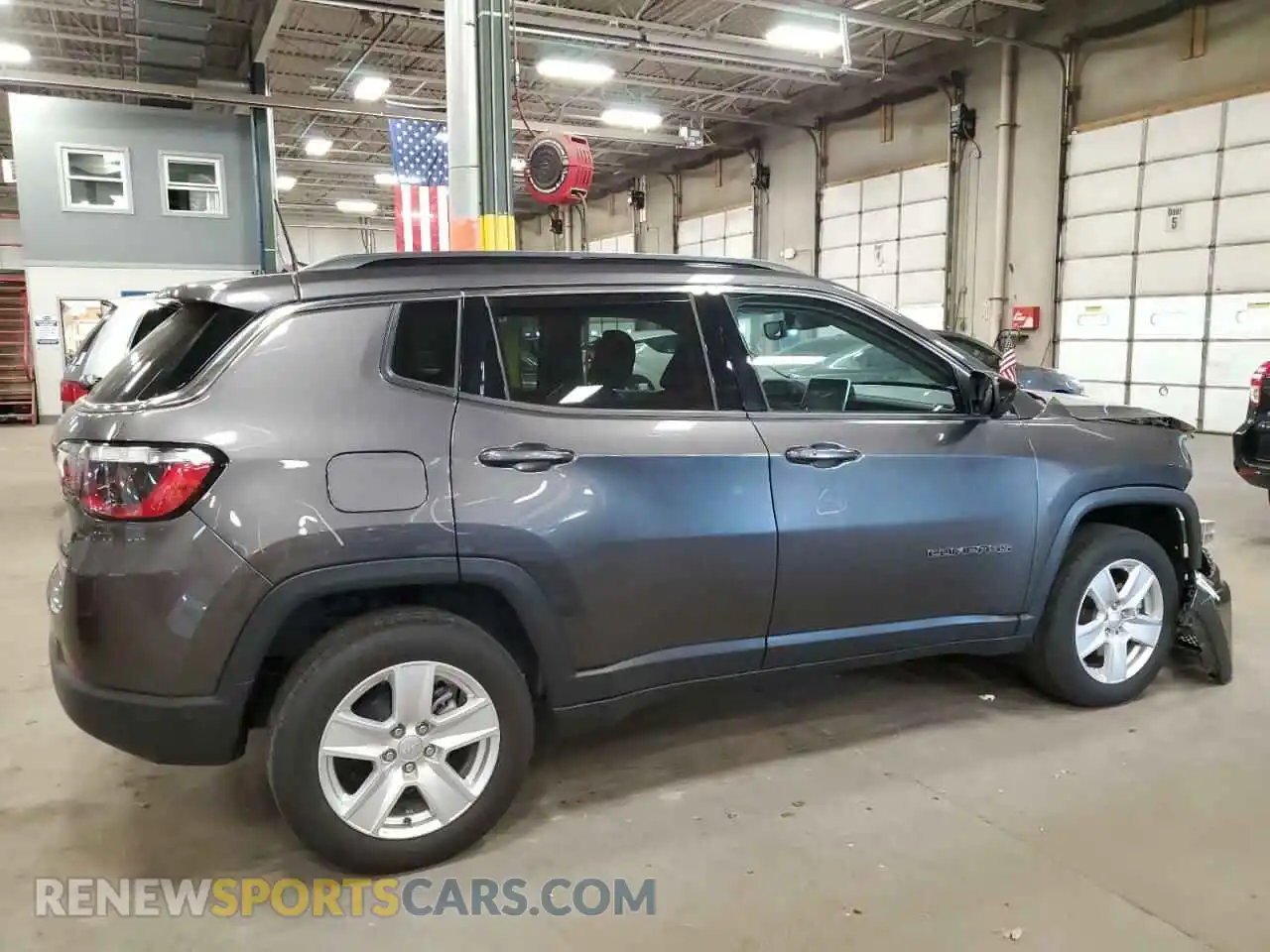 3 Photograph of a damaged car 3C4NJDBB2NT155247 JEEP COMPASS 2022